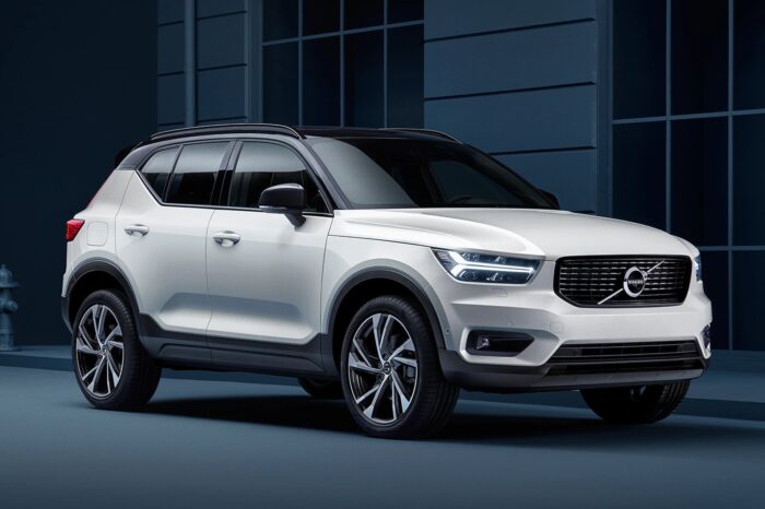 Volvo XC40 2021